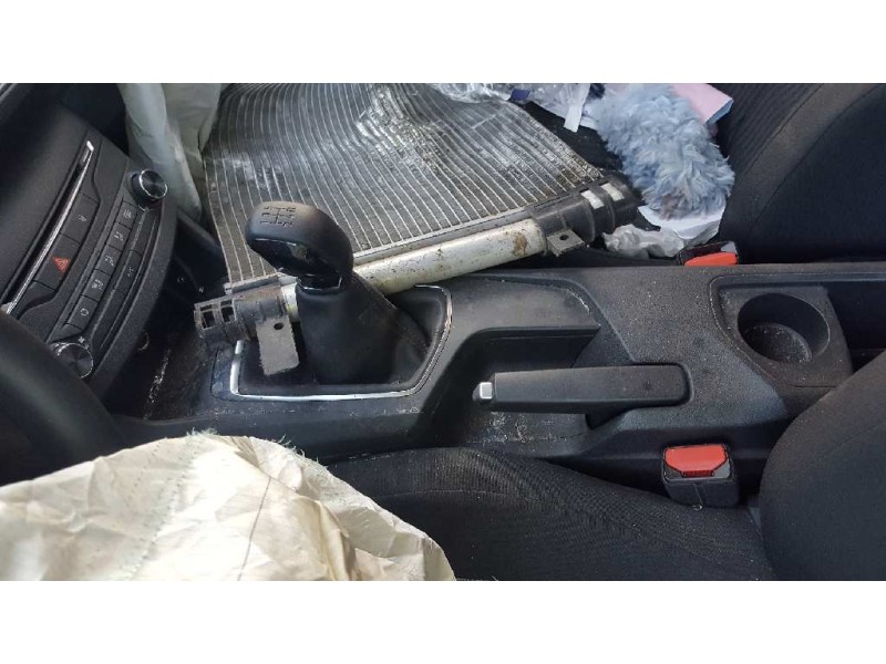 peugeot 308 del año 2014