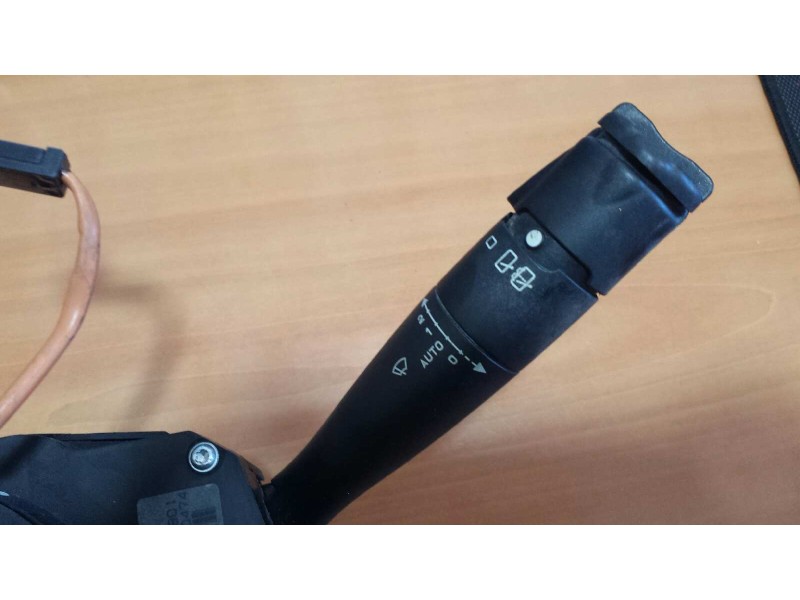 Recambio de mando luces para citroen c3 1.4 hdi premier referencia OEM IAM 28294561776901 COM 61777001