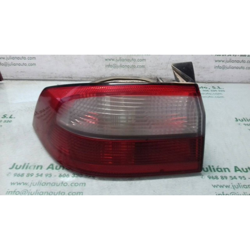 Recambio de piloto trasero izquierdo para renault laguna ii (bg0) confort authentique referencia OEM IAM 8200002473  