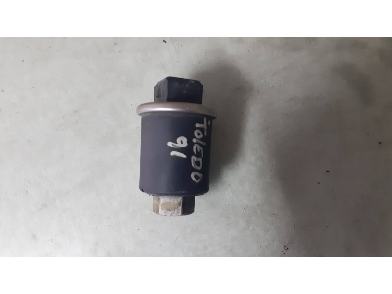 Recambio de sensor presion para seat toledo (1l) sxe referencia OEM IAM 8D0959482  