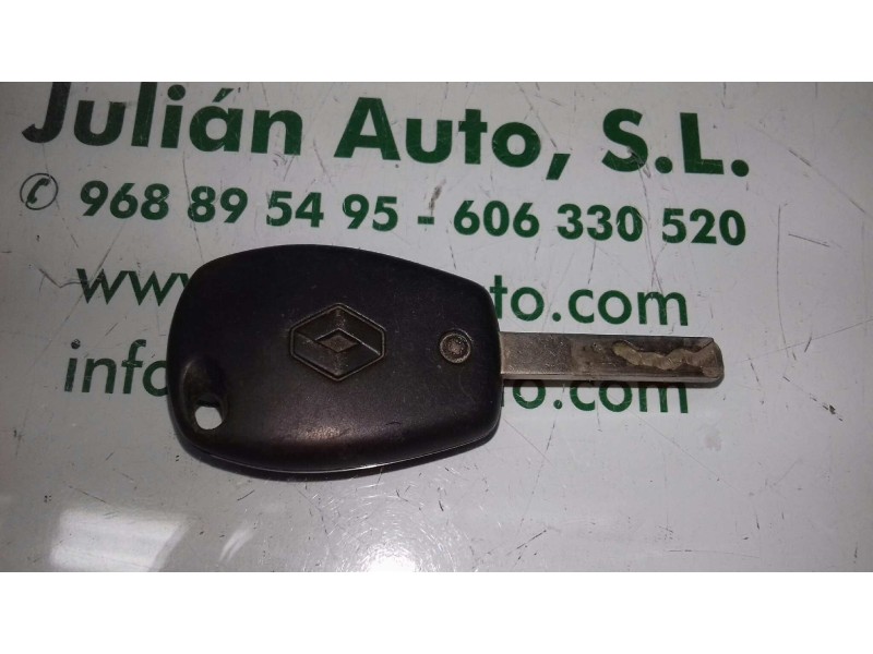 Recambio de centralita motor uce para renault clio iii emotion referencia OEM IAM 8200399038 8200619409 KIT - DELPHI