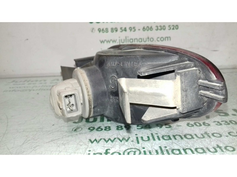 Recambio de luz central de freno para peugeot 206 berlina xs referencia OEM IAM 45106  2 PINES