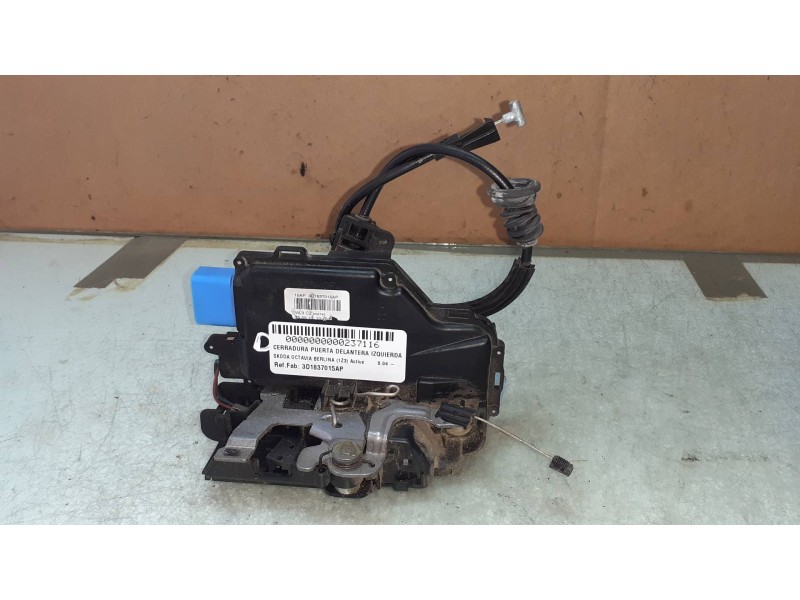 Recambio de cerradura puerta delantera izquierda para skoda octavia berlina (1z3) active referencia OEM IAM 3D1837015AP  
