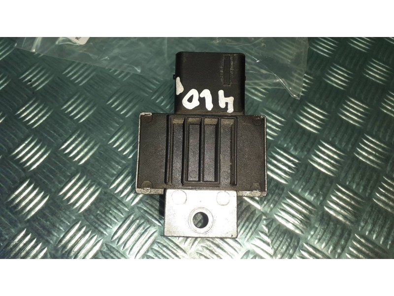 Recambio de caja precalentamiento para citroen xsara picasso 1.6 hdi 90 exclusive referencia OEM IAM 9640469680  NAGARES