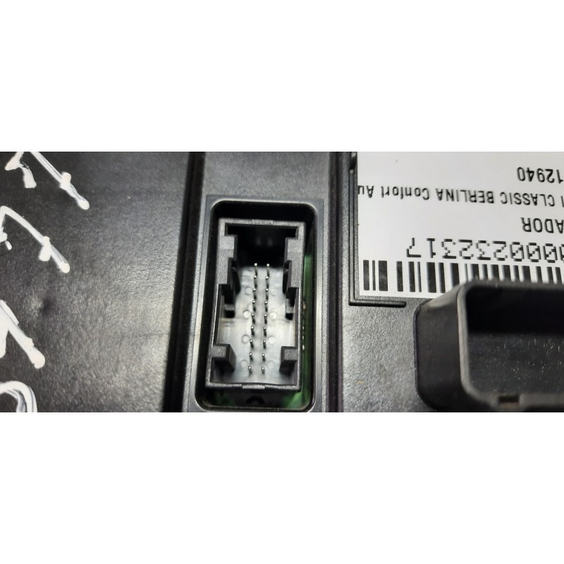 Recambio de mando climatizador para renault megane ii classic berlina confort authentique referencia OEM IAM 8200312940  