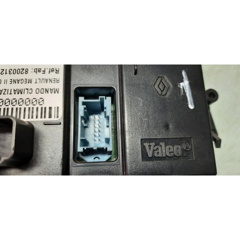 Recambio de mando climatizador para renault megane ii classic berlina confort authentique referencia OEM IAM 8200312940  