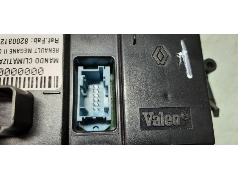 Recambio de mando climatizador para renault megane ii classic berlina confort authentique referencia OEM IAM 8200312940  