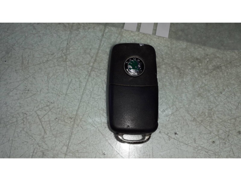 Recambio de conmutador de arranque para skoda octavia berlina (1z3) active referencia OEM IAM SL300  