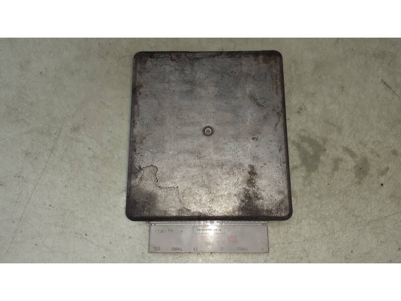 Recambio de centralita motor uce para ford escort berl./turn./cab./express berlina rs 1600 i referencia OEM IAM 95AB12A650TA TAR