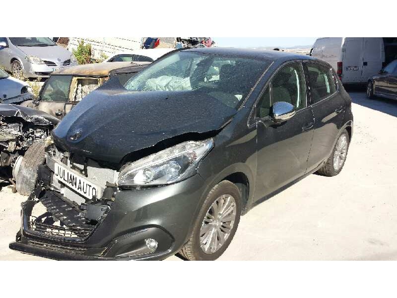 peugeot 208 del año 2016