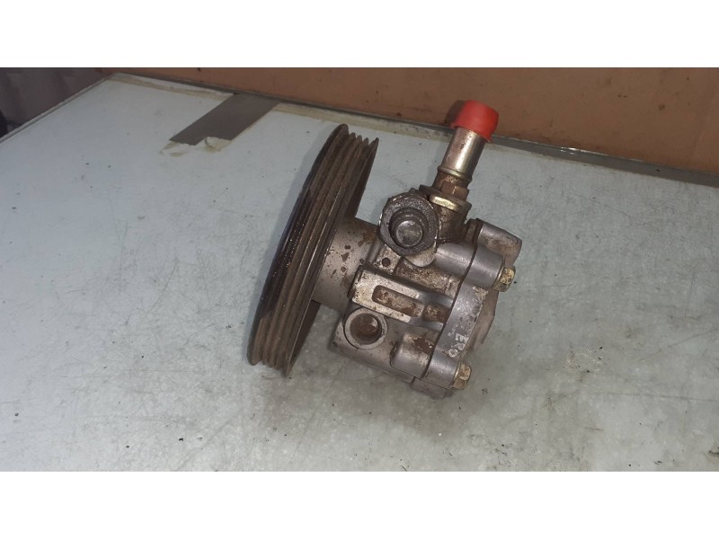 Recambio de bomba direccion para mitsubishi montero sport (k90) 2.5 td gls referencia OEM IAM MR448507 46101049  Recambio de bomba direccion para mitsubishi montero sport (k90) 2.5 td gls referencia OEM IAM MR448507 46101049