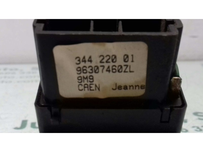 Recambio de mando luces para peugeot 206 berlina xt referencia OEM IAM 34422001 96307460ZL 