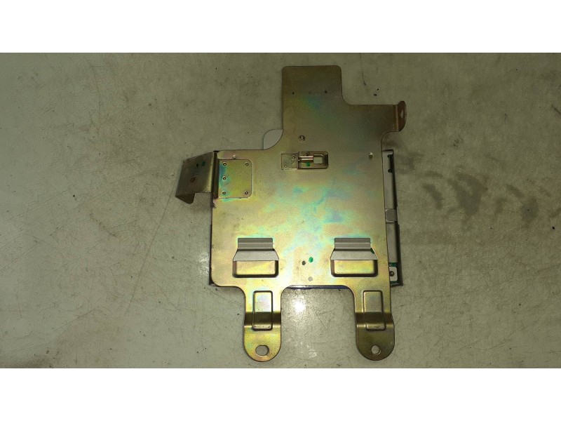 Recambio de centralita motor uce para nissan almera (n15) slx referencia OEM IAM 237101N600 MECN203C16110 MECN203