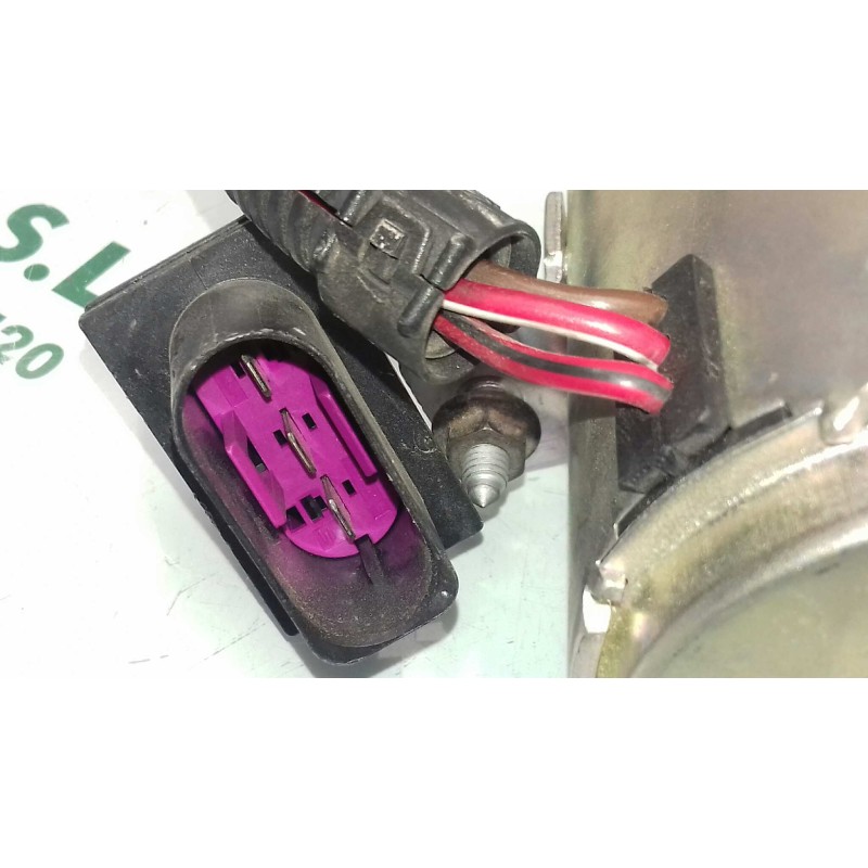 Recambio de electroventilador para volkswagen polo (9n1) 1.9 tdi referencia OEM IAM 8EW009144591 99000019 SOLO MOTOR