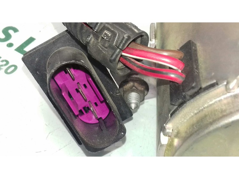 Recambio de electroventilador para volkswagen polo (9n1) 1.9 tdi referencia OEM IAM 8EW009144591 99000019 SOLO MOTOR