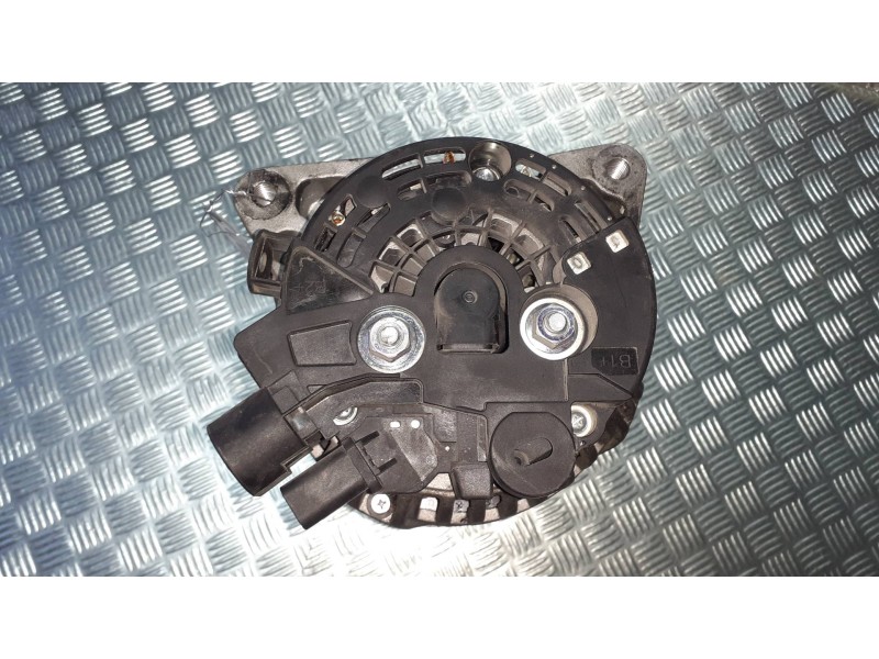 Recambio de alternador para citroen xsara picasso 1.6 hdi 90 exclusive referencia OEM IAM LI1103  150A
