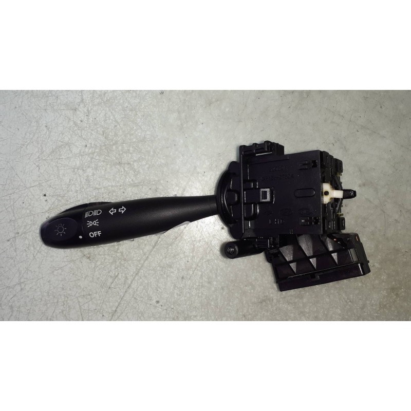 Recambio de mando luces para kia rio 1.5 crdi ex1 referencia OEM IAM 32932A  CONECTOR 9 PINES