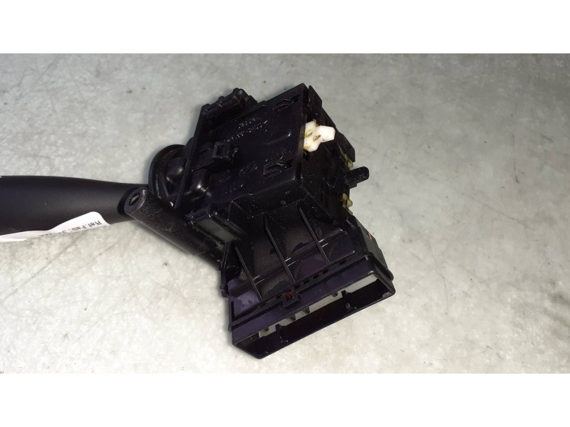 Recambio de mando luces para kia rio 1.5 crdi ex1 referencia OEM IAM 32932A  CONECTOR 9 PINES