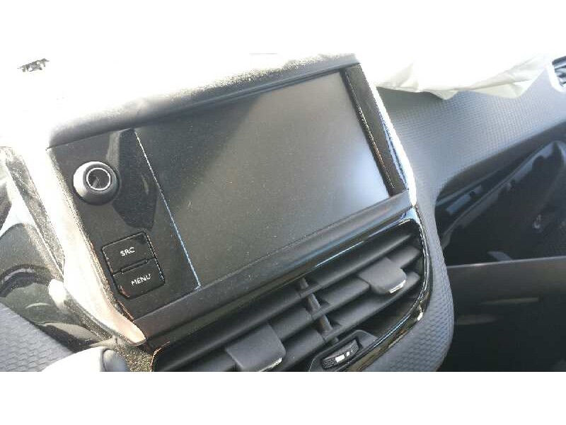 peugeot 208 del año 2016