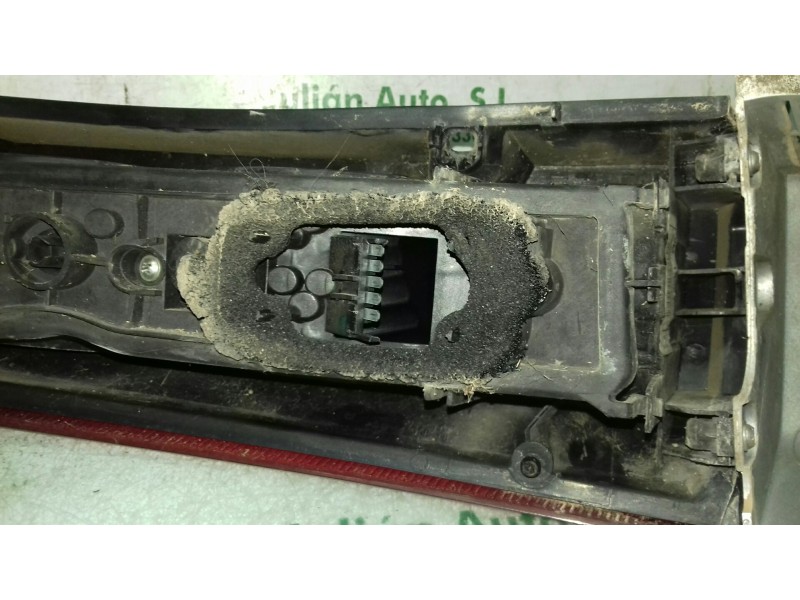 Recambio de piloto trasero derecho para opel meriva cosmo referencia OEM IAM 13203392 89398086 