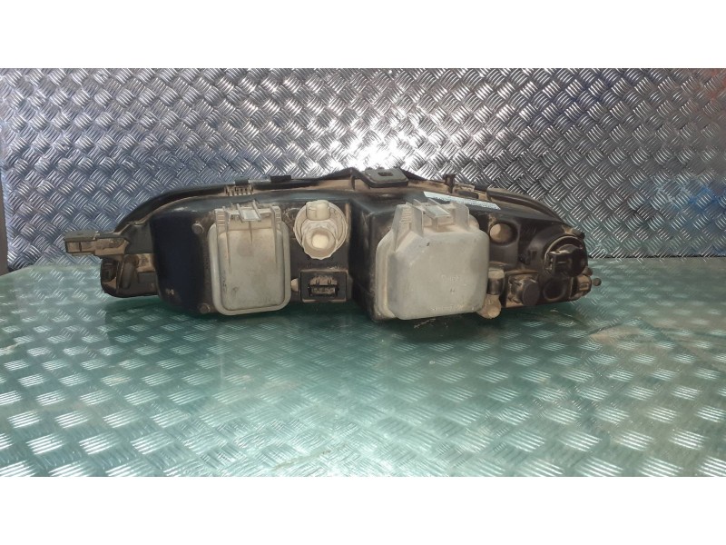 Recambio de faro derecho para fiat bravo (182) td 75 s referencia OEM IAM 88201558  VALEO
