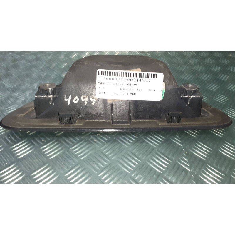 Recambio de maneta exterior porton para ford kuga plug-in hybrid st-line referencia OEM IAM LV4BS425A22AB GB5T14K147CA DOTAA