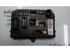 Recambio de caja reles / fusibles para peugeot 407 st confort pack referencia OEM IAM S120017003H BSC A02 00 