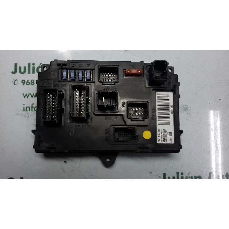 Recambio de caja reles / fusibles para peugeot 407 st confort pack referencia OEM IAM S120017003H BSC A02 00 