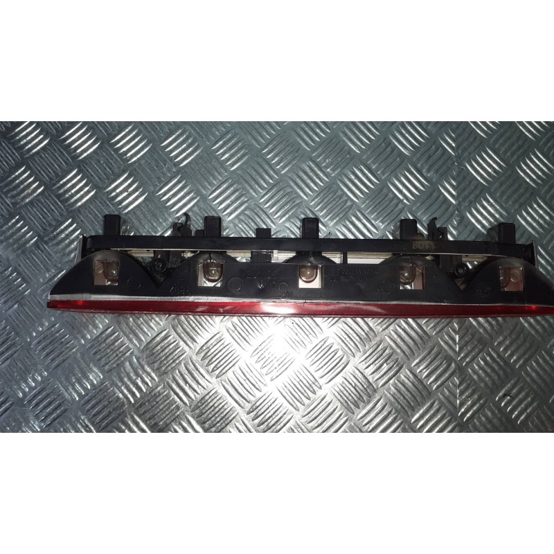 Recambio de luz central de freno para citroen xsara picasso 1.6 hdi 90 exclusive referencia OEM IAM 5048 E25048 3802