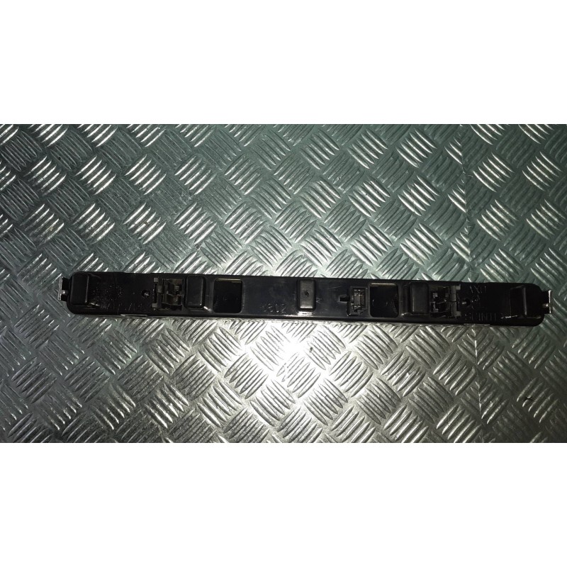 Recambio de luz central de freno para citroen xsara picasso 1.6 hdi 90 exclusive referencia OEM IAM 5048 E25048 3802