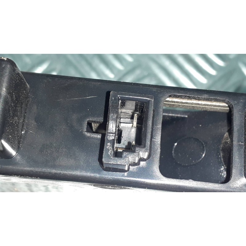 Recambio de luz central de freno para citroen xsara picasso 1.6 hdi 90 exclusive referencia OEM IAM 5048 E25048 3802