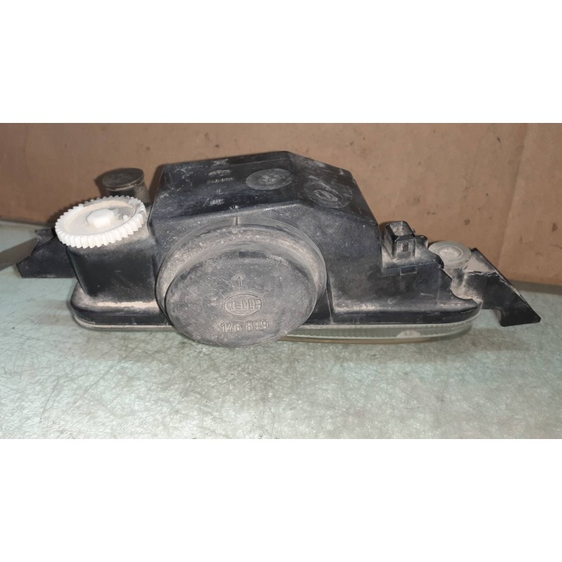 Recambio de faro antiniebla izquierdo para ford escort berlina/turnier 1.4 cat referencia OEM IAM 146895 201146893 HELLA