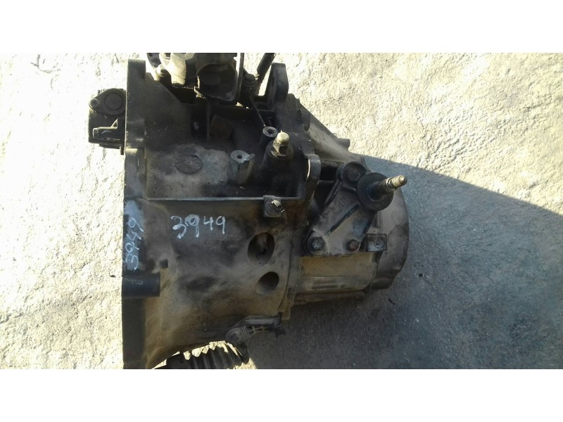 Recambio de caja cambios para peugeot 307 berlina (s2) xs referencia OEM IAM 20DM75  5 VELOCIDADES