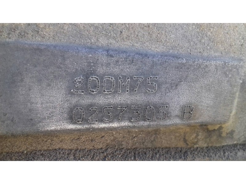 Recambio de caja cambios para peugeot 307 berlina (s2) xs referencia OEM IAM 20DM75  5 VELOCIDADES