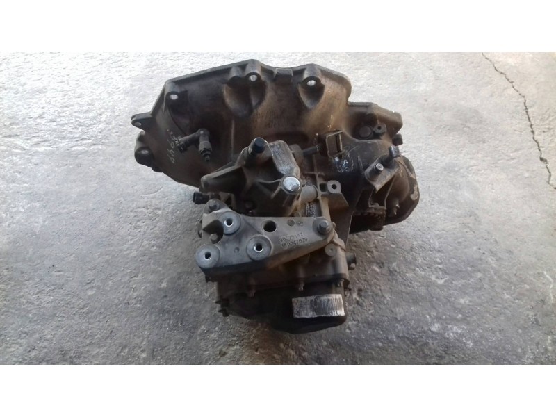 Recambio de caja cambios para opel astra h ber. cosmo referencia OEM IAM A08520038T4C394  5 VELOCIDADES