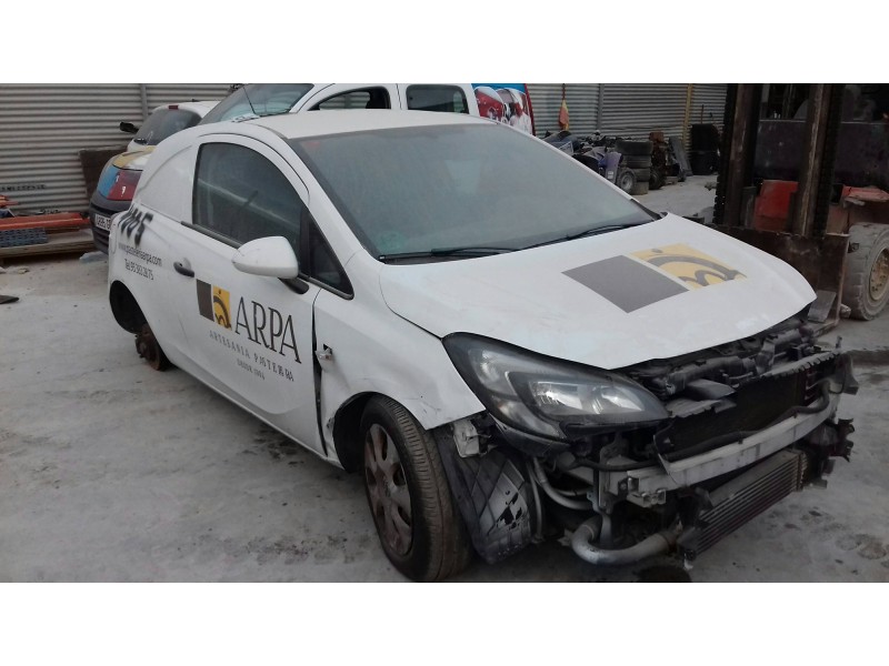 opel corsa e del año 2015