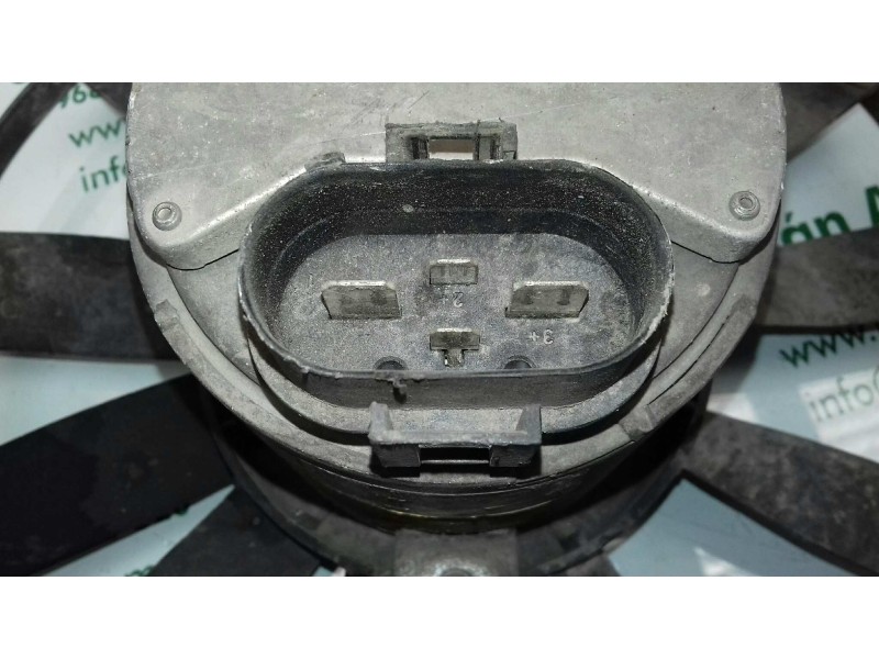 Recambio de electroventilador para seat ibiza (6k) 1.9 tdi referencia OEM IAM 357959455K 0130305238 BOSCH Recambio de electroventilador para seat ibiza (6k) 1.9 tdi referencia OEM IAM 357959455K 0130305238 BOSCH