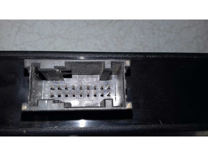 Recambio de modulo electronico para bmw serie 3 berlina (e36) 325td referencia OEM IAM 61358369483 608377 