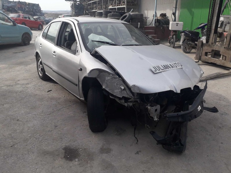 seat toledo (1m2) del año 2001