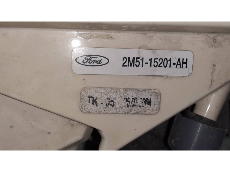 Recambio de faro antiniebla izquierdo para ford focus turnier (cak) ambiente referencia OEM IAM 2M5115201AH  