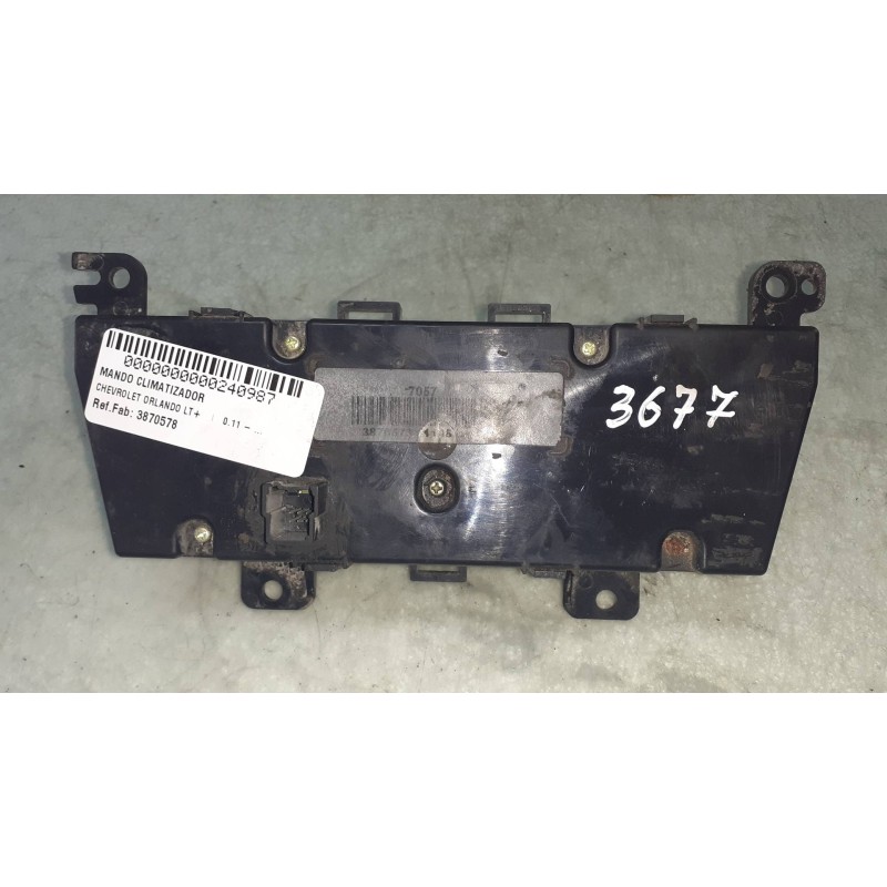 Recambio de mando climatizador para chevrolet orlando lt+ referencia OEM IAM 3870578 CONECTOR 6 PINES 7057