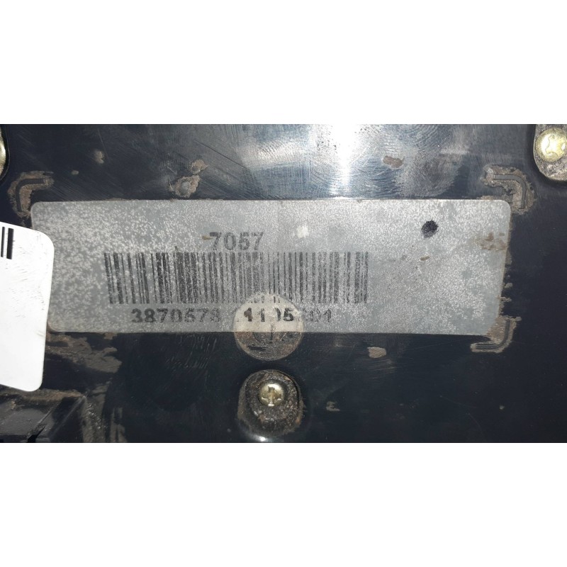 Recambio de mando climatizador para chevrolet orlando lt+ referencia OEM IAM 3870578 CONECTOR 6 PINES 7057