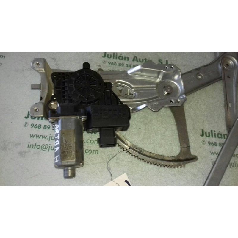 Recambio de elevalunas delantero derecho para opel astra h berlina essentia referencia OEM IAM A330013100418 CONECTOR 6 PINES EL