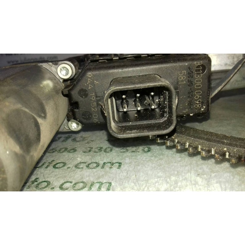Recambio de elevalunas delantero derecho para opel astra h berlina essentia referencia OEM IAM A330013100418 CONECTOR 6 PINES EL