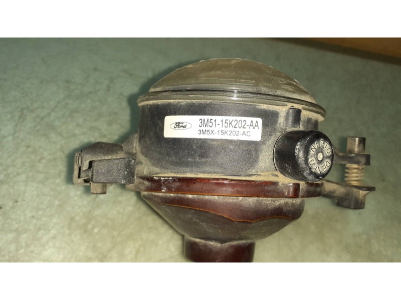 Recambio de faro antiniebla izquierdo para ford focus berlina (cap) ambiente (d) referencia OEM IAM 3M5115K202AA  