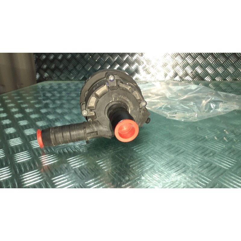 Recambio de valvula intercambio de calefaccion para ford kuga plug-in hybrid st-line referencia OEM IAM LX6118D473HCD 0392023 BO