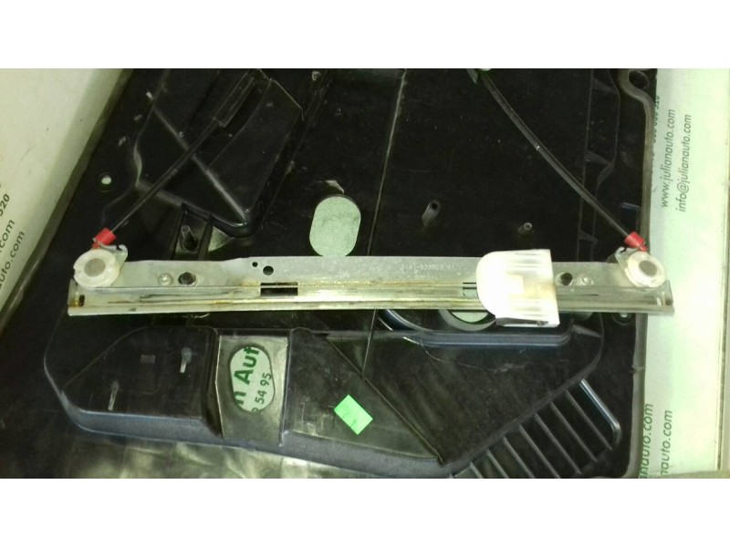 Recambio de elevalunas delantero derecho para ford fiesta (cb1) trend referencia OEM IAM 8A61B2320001  ELECTRICO