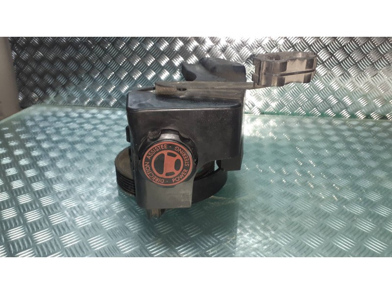 Recambio de bomba direccion para peugeot 206 berlina xs-line referencia OEM IAM 9662128480  26086355QK