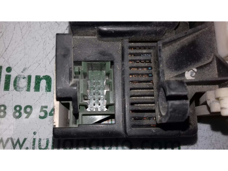 Recambio de mando calefaccion / aire acondicionado para bmw serie 5 berlina (e34) 524td referencia OEM IAM 13842900 13842959 