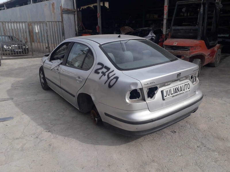 seat toledo (1m2) del año 2001